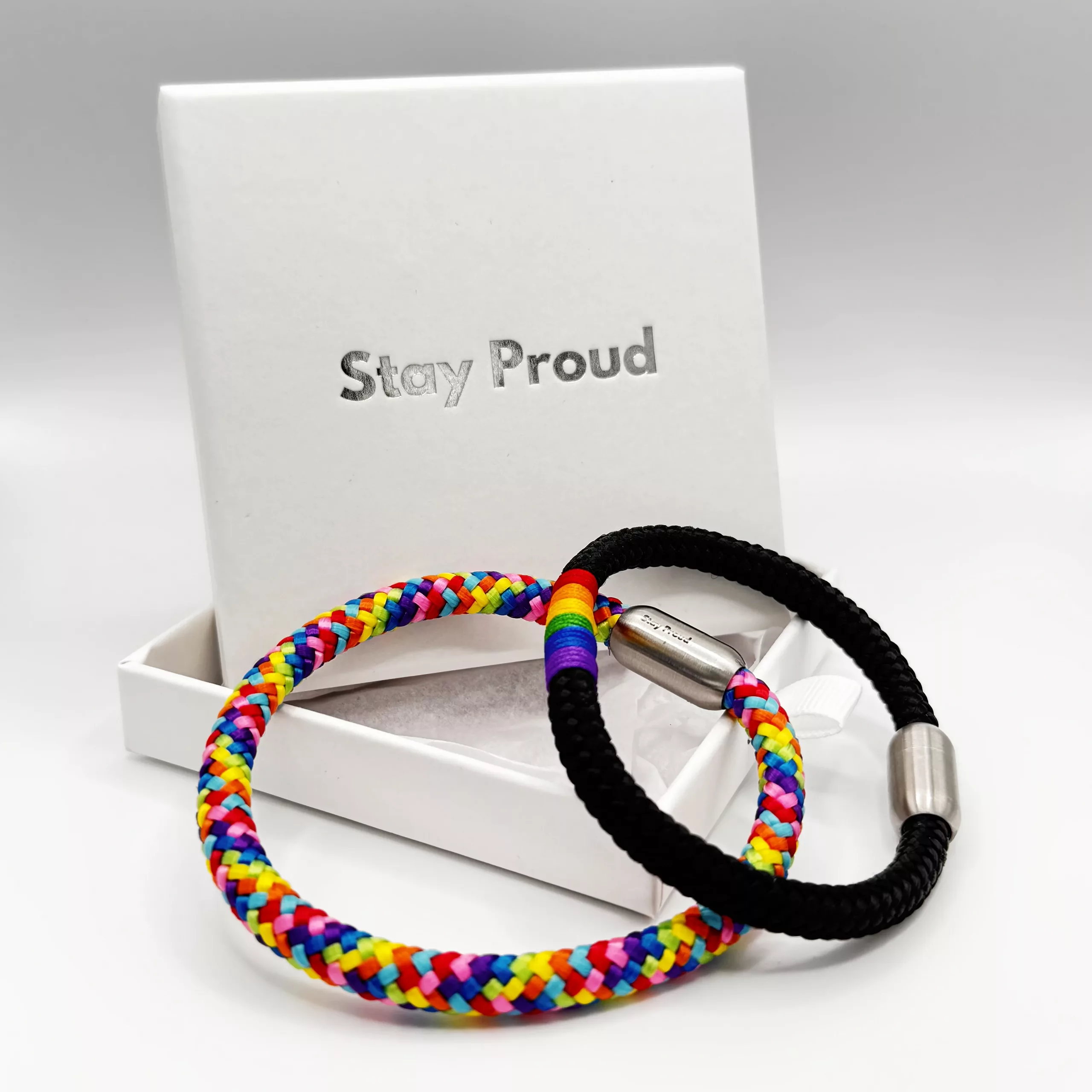 Pride-Bundle-1-Armbaender-Segeltau-Regenbogen-magnetverschluss-queer-lgbtq