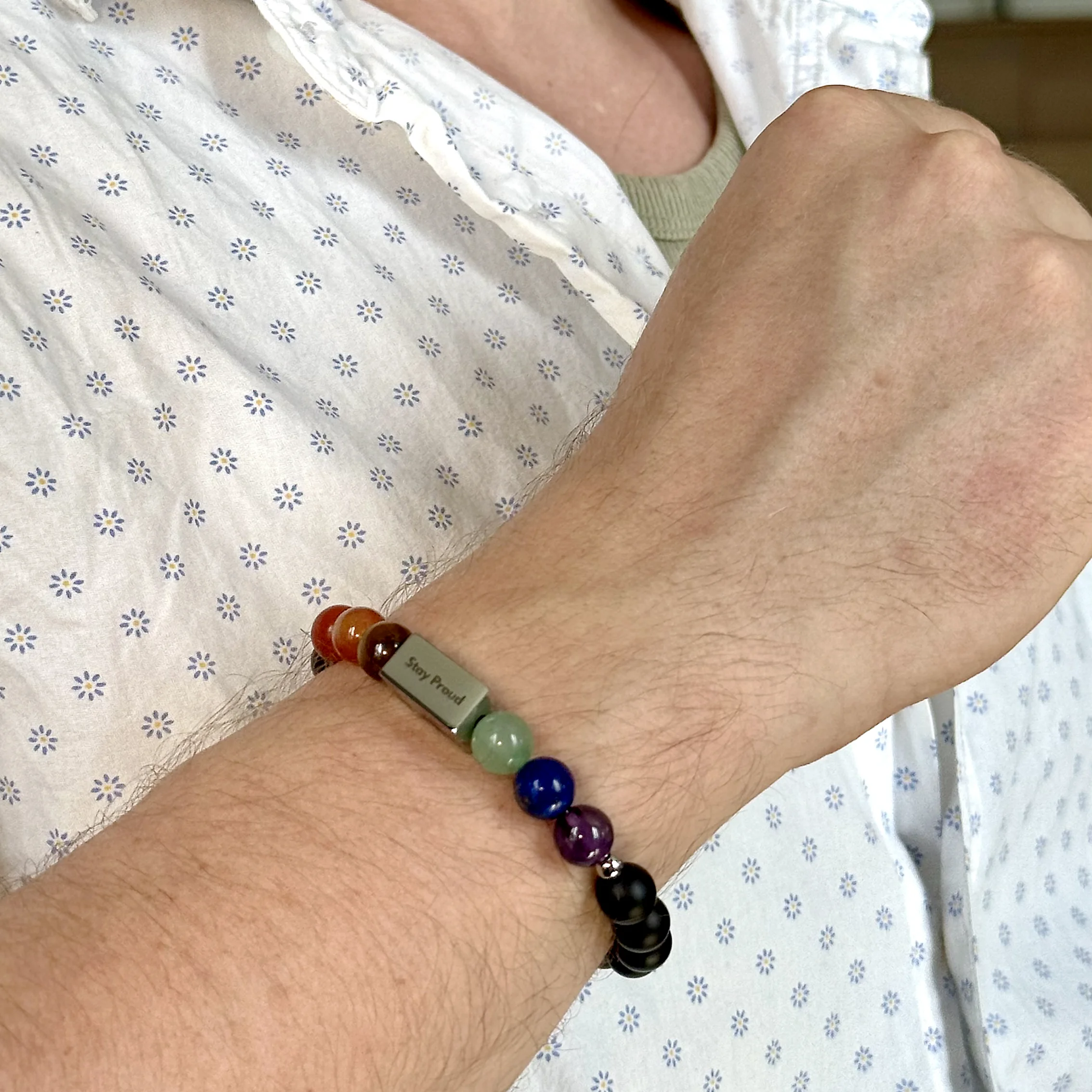 pride-armband-perlenarmband-perlen-edelsteine-regenbogen